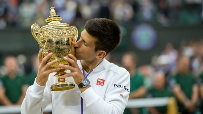 Djokovic trofeo Wimbledon
