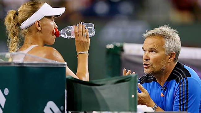 La pratica del coaching Wta: Un bene o no?