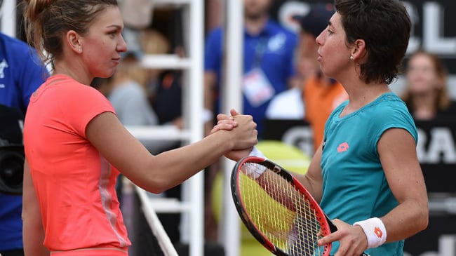 Halep, uno smash cambia la storia: fuori in semifinale