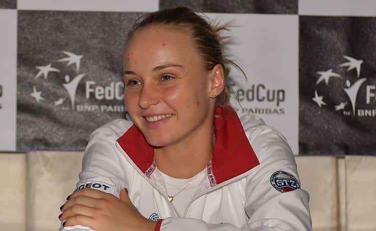 Rebecca Sramkova e le altre “stelline” di Fed Cup