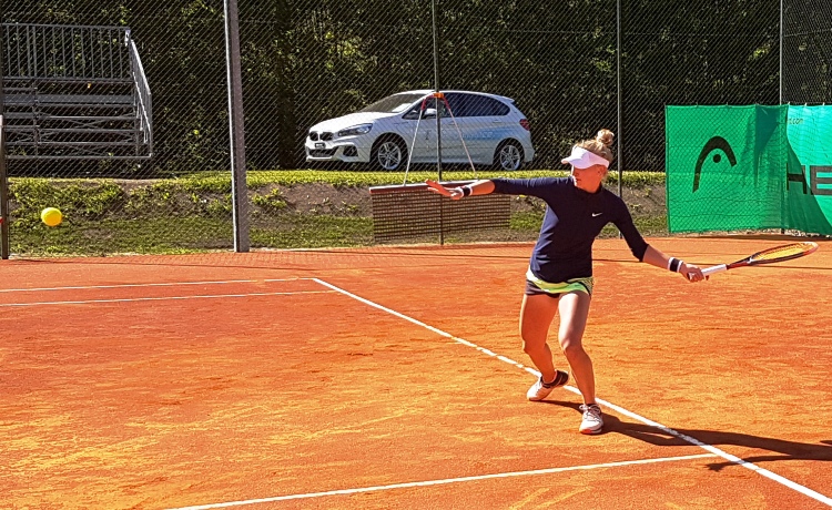 ITF ChiassOpen: Jil Teichmann vola ai quarti, Jessica Pieri eliminata dalla Reix