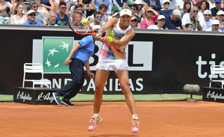 Roland Garros 2017: Ekaterina Makarova sorprende Kerber (VIDEO)