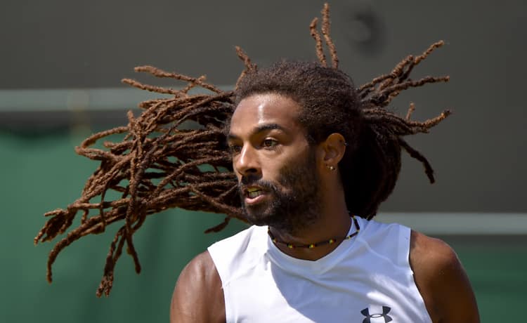 Wimbledon 2017: Dustin Brown regala spettacolo al primo turno (VIDEO)