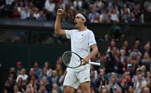 Wimbledon 2022 in pillole (Day 2) - Sonego cuore azzurro! Swiatek fa 36 di fila mentre Rafa scaccia gli incubi