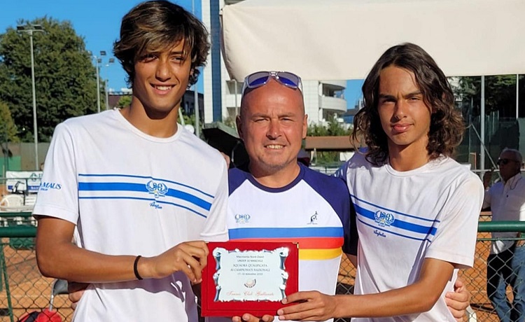 La formazione under 16 del Tennis Club Crema è entrata fra le prime 8 in Italia. Da sinistra: Leonardo Cattaneo, Matteo Tognon (cap.) e Mattias Pisanu