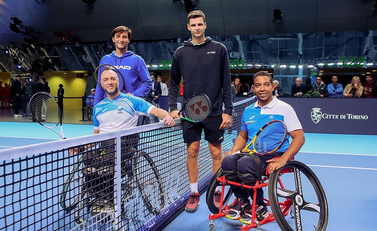 Edgar Scalvini gioca alle Nitto ATP Finals: in campo con Hurkacz per un match d’esibizione