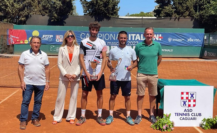 Lo scudetto di 2ª categoria è ancora di Alessandro Ingarao: il siciliano fa il bis al Tennis Club Cagliari