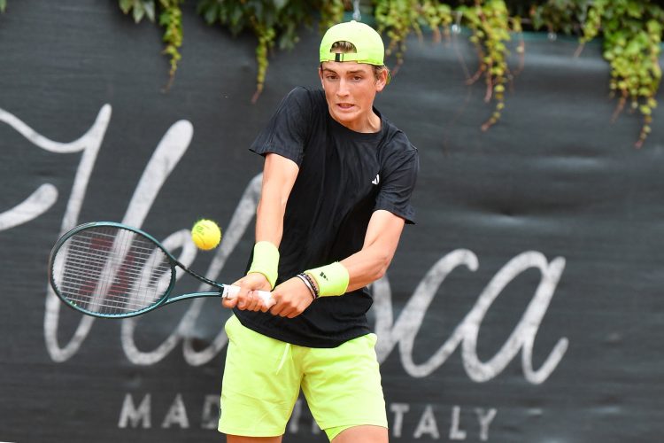 Il Trofeo Bonfiglio batte anche la pioggia, 40 match e il debutto vincente di Vasamì: “Qui per vincere”
