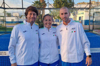 Marcela con gli assistent coach Saverio Palmieri e Filippo Scala - Foto FITP