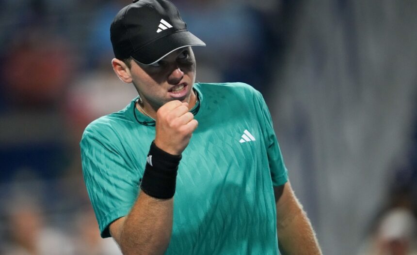 Alex Michelsen - Foto Leonardo Ramirez/Eyepix Group/Shutterstock