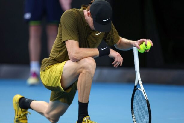 Jannik Sinner durante l'Australian Open 2026
