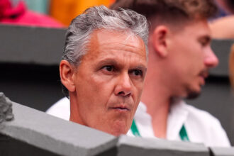Renzo Furlan nel box di Jasmine Paolini a Wimbledon 2024