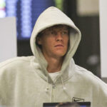 Jannik Sinner in aeroporto a Melbourne