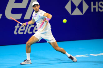Nuno Borges in azione all'ATP 500 di Acapulco