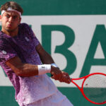 Flavio Cobolli con gol rovescio al Roland Garros 2026