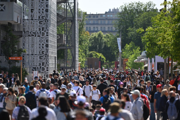 Uno dei viali del Roland Garros