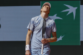 Jannik Sinner al secondo turno del Roland Garros 2026