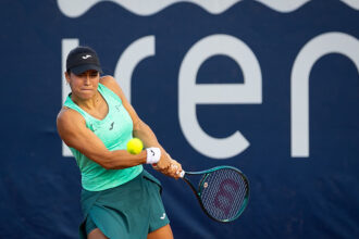 Jessica Bouzas Maneiro con il rovescio al WTA 125 di Parma