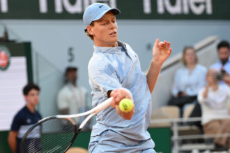 Jannik Sinner al secondo turno del Roland Garros 2026