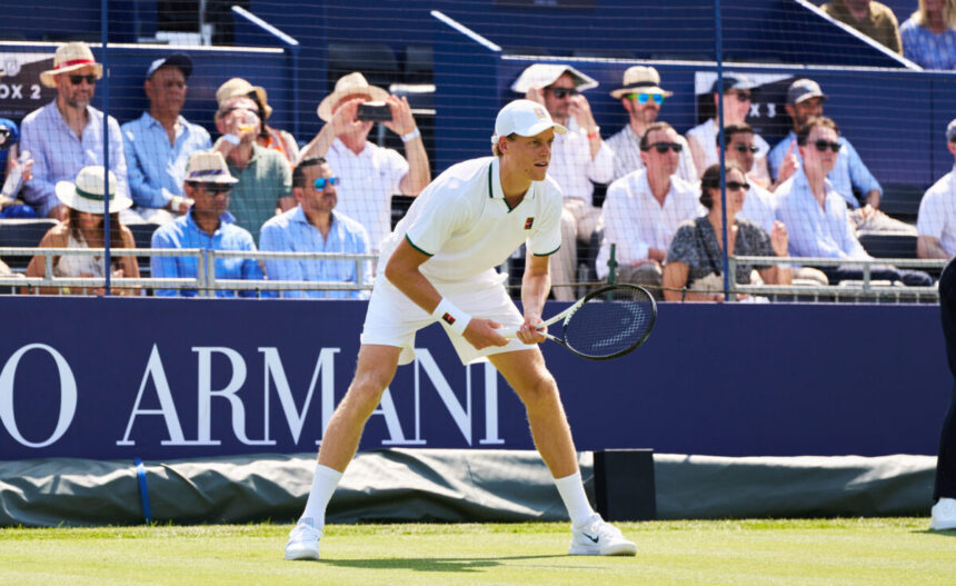 Jannik Sinner al torneo di Esibizione Giorgio Armani Tennis Classic 2026