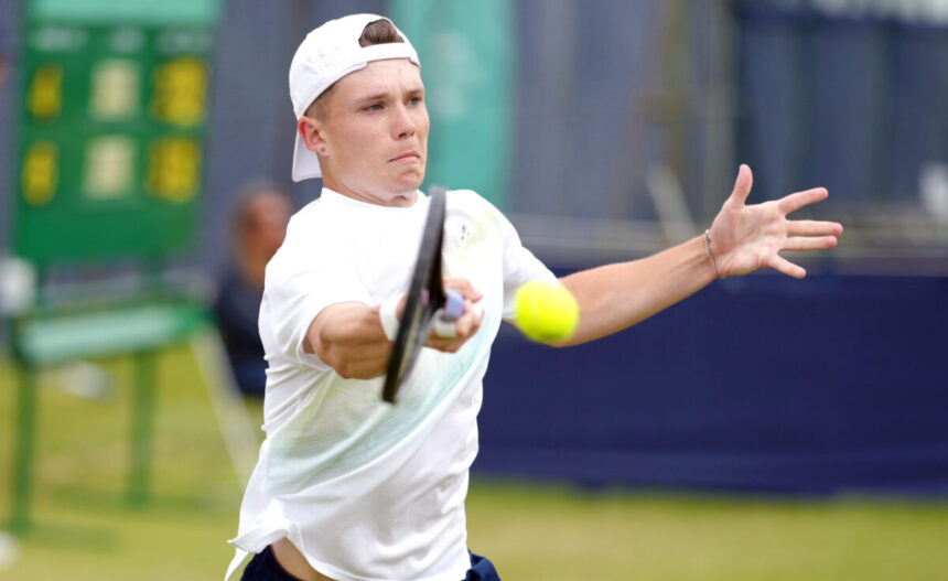 Harry Wendelken nelle qualificazioni del Challenger di Surbiton 2023