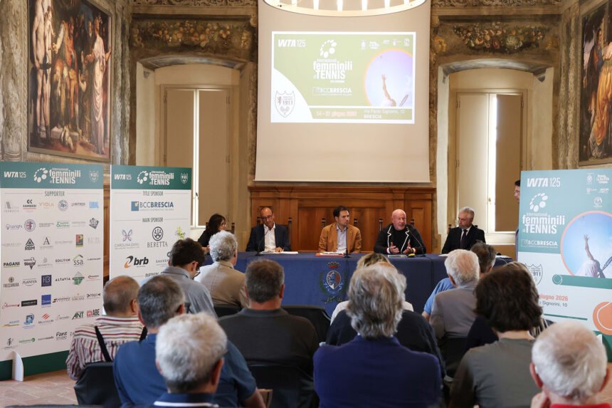 La presentazione nella Sala dei Giudici di Palazzo della Loggia degli Internazionali femminili di tennis BCC Brescia - Foto Felice Calabrò