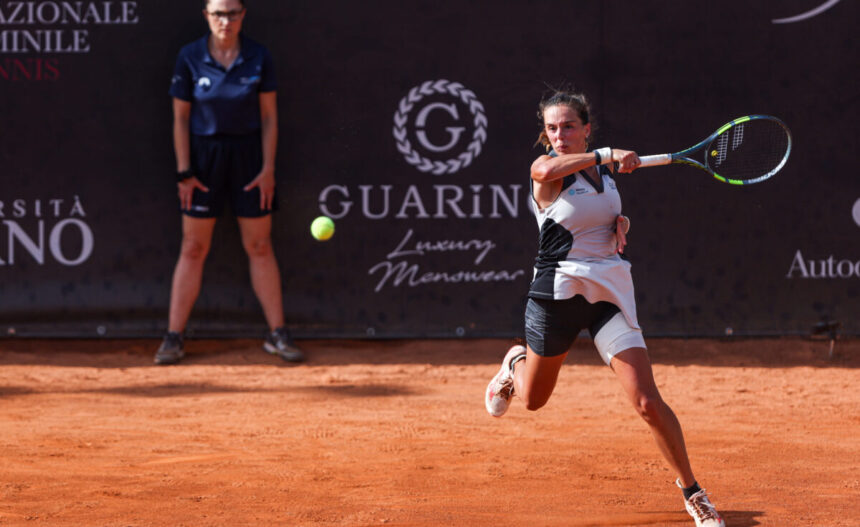 Lucia Bronzetti in azione all'ATV Bancomat Tennis Open 2026