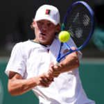 Cruz Hewitt sul rovescio