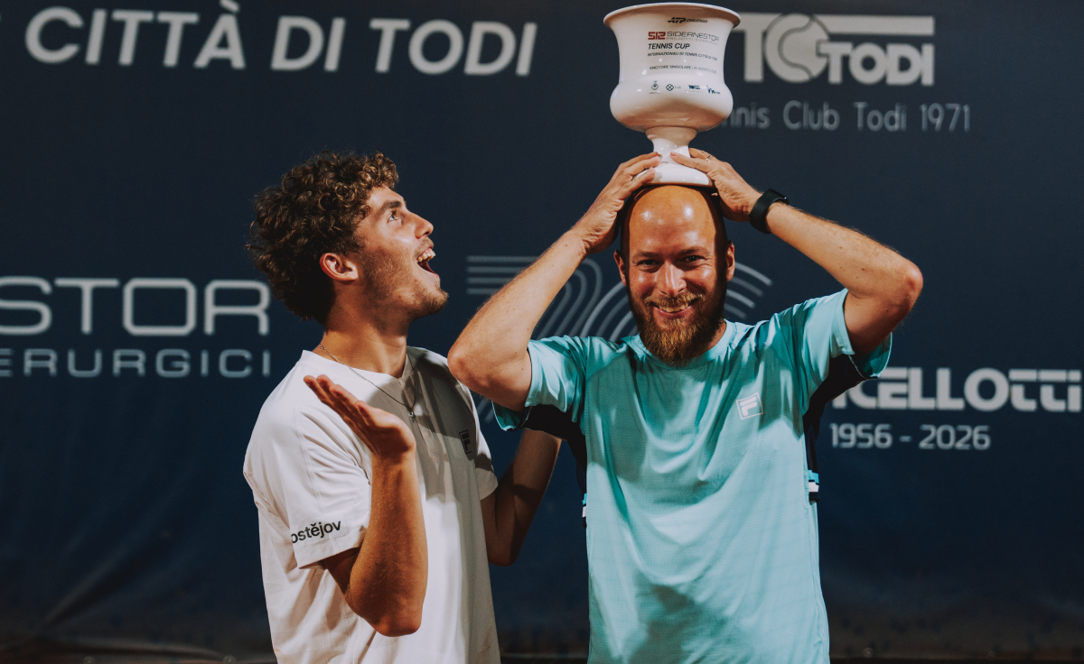 Maxim Mrva e il suo coach Emanuel Rehola al Challenger di Todi 2026