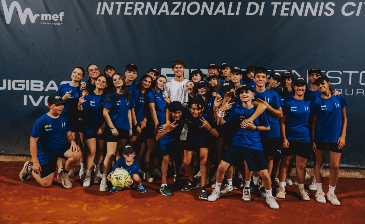 Maxim Mrva festeggia a Todi la vittoria del Challenger