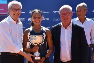 Olivia Conticello durante la premiazione dei Campionati Italiani Under 14